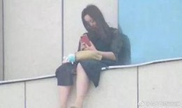 女孩跳楼警局吃瓜,吃瓜群众背后的冷漠与反思