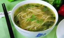 甘肃吃瓜泡馍怎么吃的,吃瓜泡馍的独特风味体验