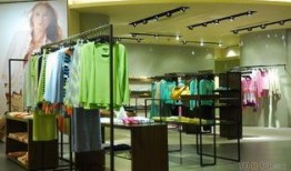 吃瓜女服装店,时尚与趣味并存，打造个性潮流新地标