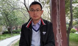 刘辉吃瓜照片,瓜界新宠儿