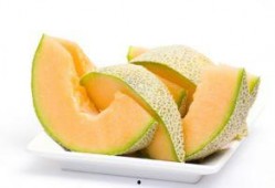 早上空腹吃哈密瓜,开启健康一天的新篇章