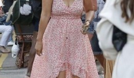 巩俐每日吃瓜照,展现健康时尚风采