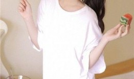 美女吃石头瓜,揭秘神秘石头瓜的神奇魅力