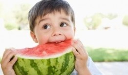 陪玩俱乐部吃瓜,揭秘电竞圈背后的“吃瓜”故事