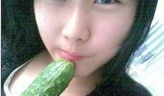 美女吃石头瓜,揭秘神秘石头瓜的神奇魅力