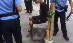 警察抓捕路人吃瓜