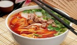 甘肃吃瓜泡馍怎么吃的,吃瓜泡馍的独特风味体验