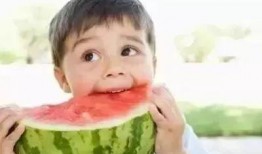 派小轩吃瓜,揭秘娱乐圈幕后故事