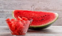 派小轩吃瓜,揭秘娱乐圈幕后故事